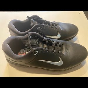 Nike Air Zoom Tiger Woods 2020 Mens Golf Shoes. Size  11.5W. Color Black.